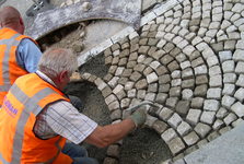 Společenský dům v Hrotovicích získá nové okolí za 40 milionů. Město vybírá firmu