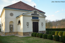 Hrobka Haugwitzů: Kde se Náměšť potkává s antikou