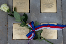 Kameny zmizelých u Kleinovky: Co se stalo s původními majiteli? Kameny zmizelých u Kleinovky: Co se stalo s původními majiteli?